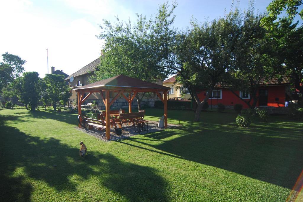 Privat Henry Bed and Breakfast Liptovský Mikuláš Εξωτερικό φωτογραφία